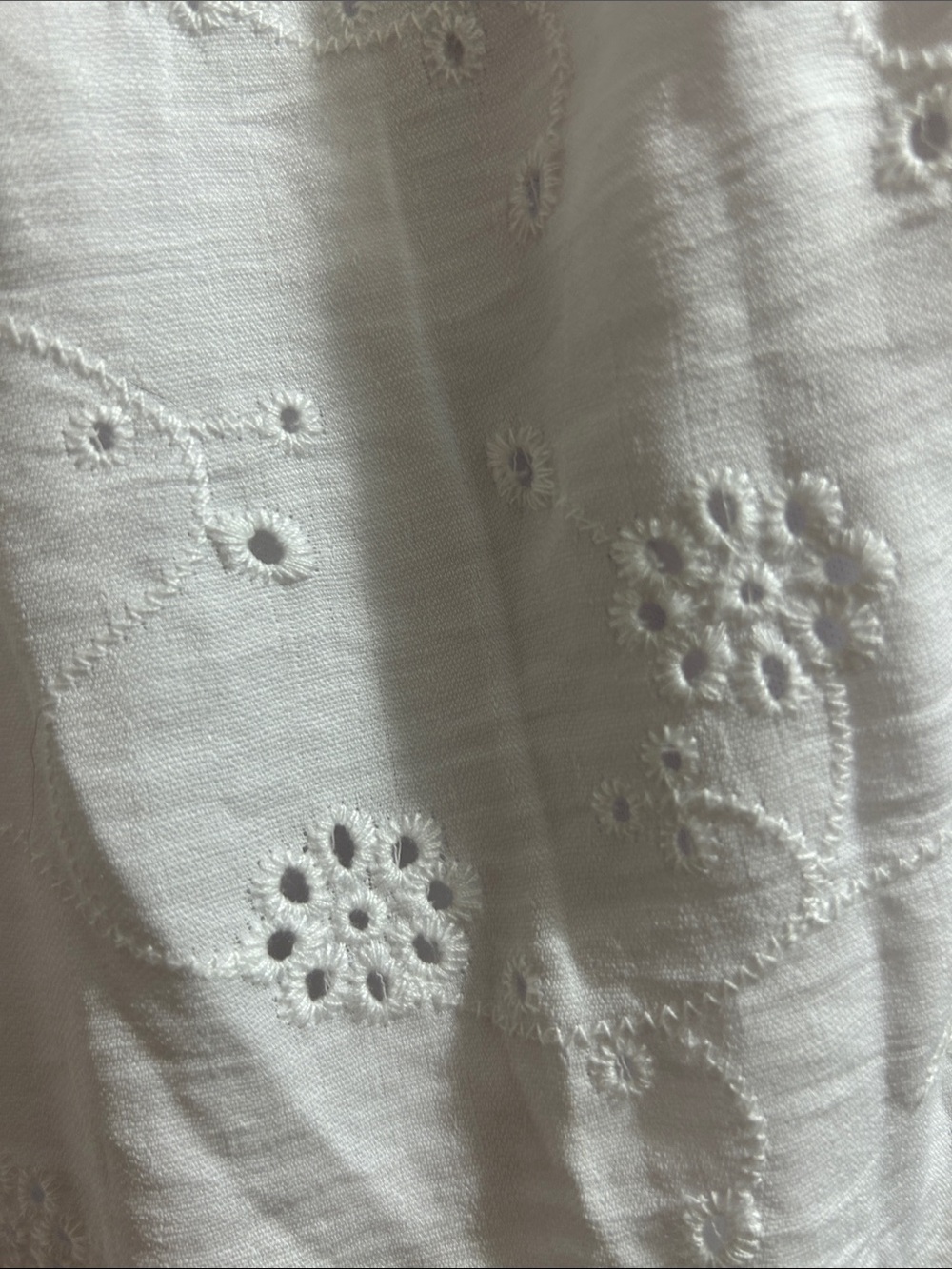 Women's White Eyelet Wide-Leg Drawstring Pants - Picture 3 of 4